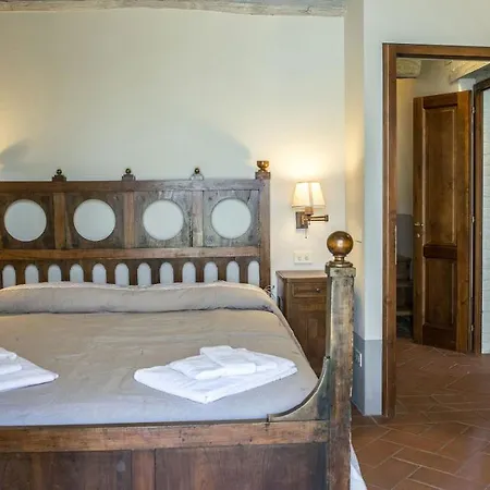 Le Caselle 26, Emma Villa